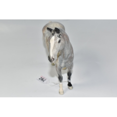 792 - A BESWICK GREY ROAN HUNTER, model no H260, height 19.5cm (1) (Condition Report: appears in good cond... 