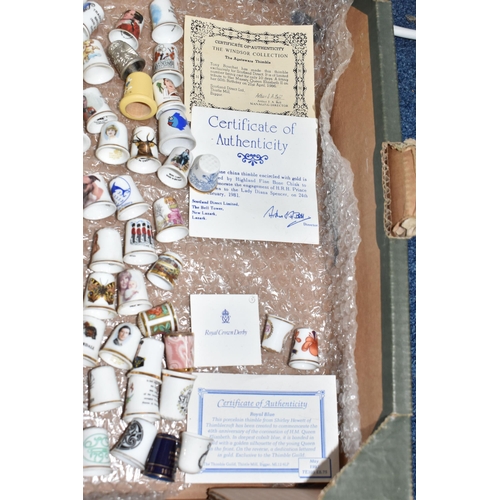 872 - ONE BOX OF CERAMIC COLLECTIBLE THIMBLES comprising approximately two hundred thimbles to include Roy... 