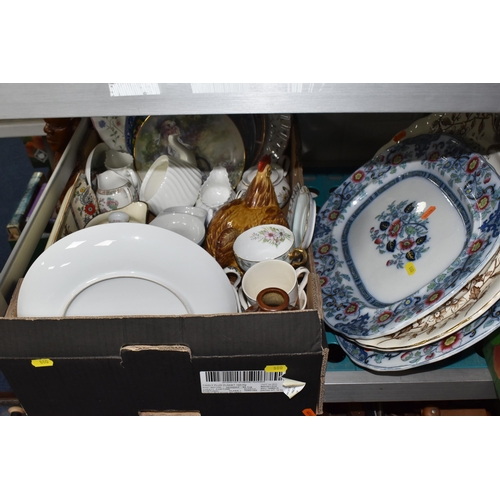 880 - FOUR BOXES AND LOOSE CERAMICS AND GLASS WARES ETC, to include a box of Price Kensington Cottage ware... 