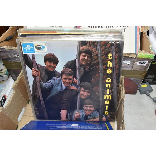 895 - A GROUP OF FIFTEEN LATE SIXTIES - EARLY SEVENTIES RECORDS comprising a group of The Kinks records to... 