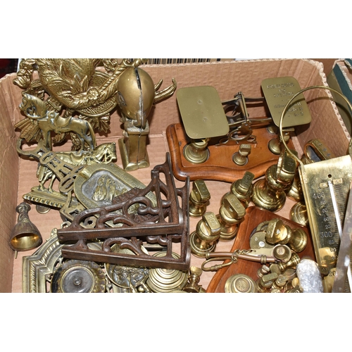 923 - TWO BOXES AND LOOSE BRASS AND METALWARE, to include a set of Victorian Royal Mail brass postal scale... 