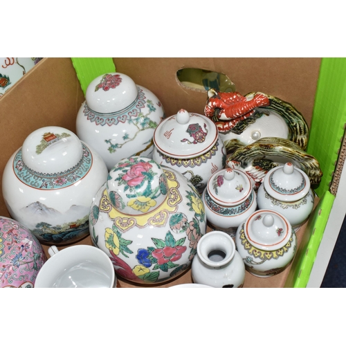 940 - ONE BOX AND LOOSE MODERN CHINESE CERAMICS to include five ginger jars of assorted pattern and form, ... 