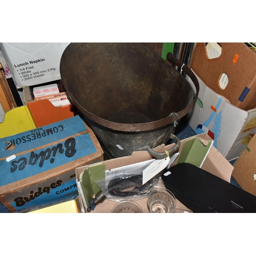 944 - ONE BOX AND LOOSE MISCELLANEOUS ITEMS to include an Anglepoise-style lamp (no visible manufacturers ... 