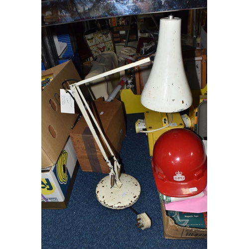 944 - ONE BOX AND LOOSE MISCELLANEOUS ITEMS to include an Anglepoise-style lamp (no visible manufacturers ... 