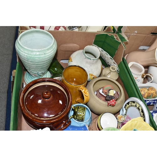 948 - FOUR BOXES OF ORNAMENTAL AND HOMEWARE CERAMICS, to include a pair of Royal Winton, pink Sylvac 1435 ... 