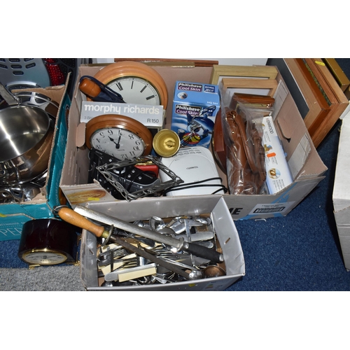 949 - FOUR BOXES AND LOOSE MISCELLANEOUS ITEMS to include a box of Stellar stainless steel saucepans, a qu... 