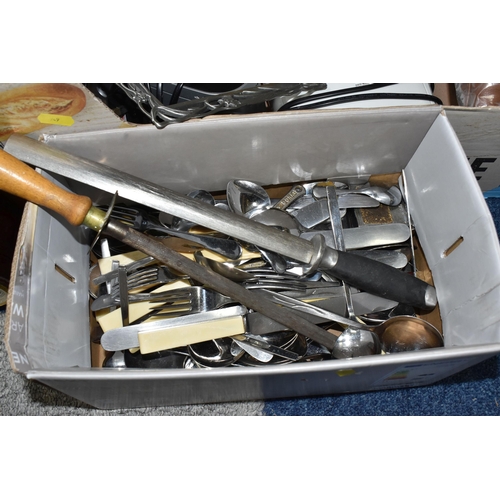 949 - FOUR BOXES AND LOOSE MISCELLANEOUS ITEMS to include a box of Stellar stainless steel saucepans, a qu... 