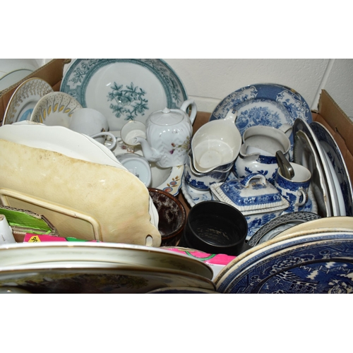 1006 - SIX BOXES AND LOOSE CERAMICS to include a large assortment of vintage tea wares to include a quantit... 