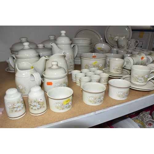 1013 - A LARGE QUANTITY OF ROYAL DOULTON 'FLORINDA' DINNERWARE, L.S. 1042, comprising two large covered cas... 