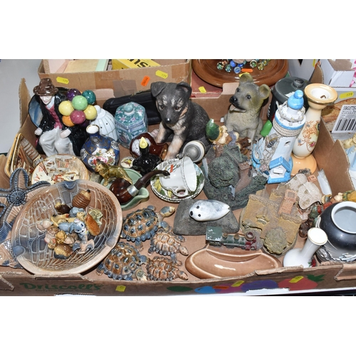 979 - THREE BOXES AND LOOSE ORNAMENTS AND CERAMICS, to include a boxed Spode 'Christmas tree' plate, a gro... 