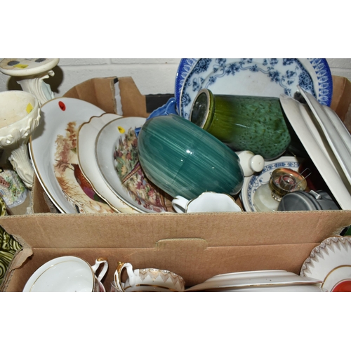 988 - FIVE BOXES AND LOOSE ASSORTED CERAMICS to include Bilton's coffee ware comprising cups, saucers, sid... 