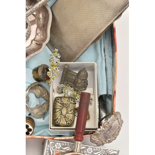 581 - A BOX OF ASSORTED WHITE METAL ITEMS, to include a cigarette case, an assortment of napkin rings, con... 