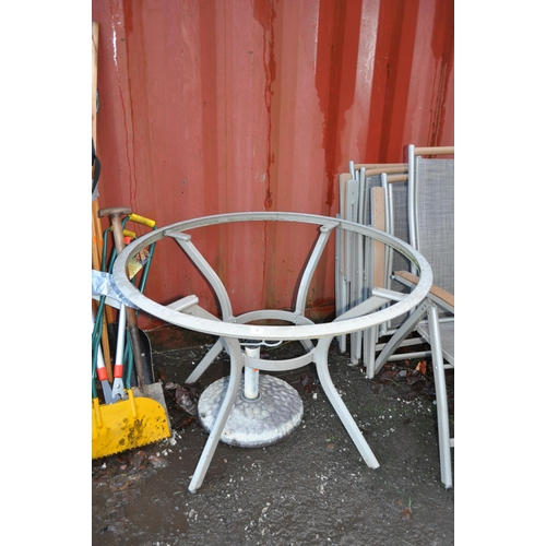 7 - A COLLECTION OF MODERN GARDEN FURNITURE including a round table (glass missing), parasol and  stand,... 