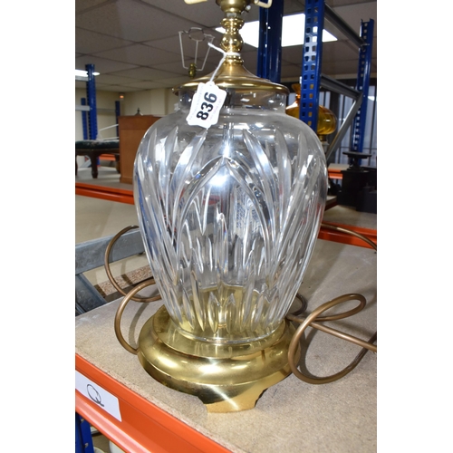 836 - A WATERFORD CRYSTAL CUT GLASS TABLE LAMP on a gilded metal stand, with a Waterford logo to the base ... 