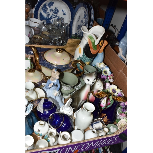 840 - TWO BOXES AND LOOSE CERAMICS to include two Royal Winton glug jugs, a quantity of Palissy textured p... 