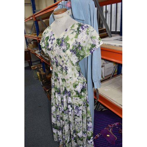 870 - SEVEN BOXES AND LOOSE VINTAGE LADIES CLOTHING, BAGS AND SHOES, to include 1960's/70's dresses, check... 