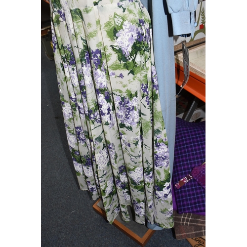 870 - SEVEN BOXES AND LOOSE VINTAGE LADIES CLOTHING, BAGS AND SHOES, to include 1960's/70's dresses, check... 