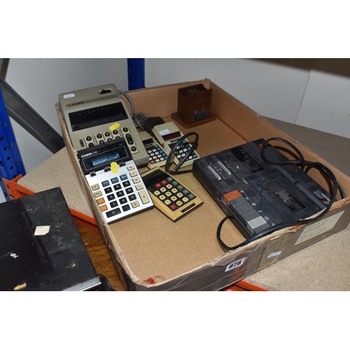 878 - ONE BOX AND LOOSE VINTAGE ELECTRICAL ITEMS, to include a mid-20th century Marconi corner radiogram, ... 