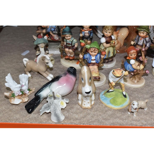 890 - A GROUP OF HUMMEL, BESWICK AND OTHER CERAMIC FIGURES, ETC, to include Hummel figures: Friends 136/1 ... 