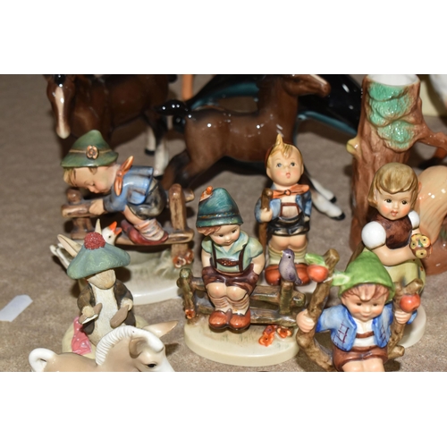 890 - A GROUP OF HUMMEL, BESWICK AND OTHER CERAMIC FIGURES, ETC, to include Hummel figures: Friends 136/1 ... 