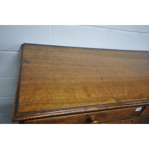 176 - A GEORGIAN OAK CHEST OF TWO SHORT OVER SEVEN GRADUATED DRAWERS, raised on bracket feet, width 123cm ... 