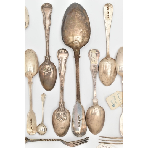 472 - AN ASSORTMENT OF SILVER SPOONS AND CUTLERY, to include various Georgian and Victorian pieces, assort... 