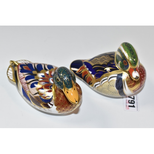 791 - TWO ROYAL CROWN DERBY IMARI PAPERWEIGHTS, comprising  'Mallard Duck' introduced 1997 and 'Carolina D... 