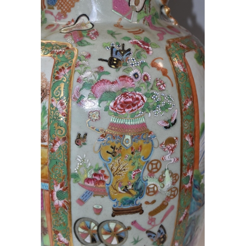 859 - A LARGE NINETEENTH/EARLY TWENTIETH CENTURY CANTON CHINESE 'FAMILLE ROSE' VASE depicting court and co... 