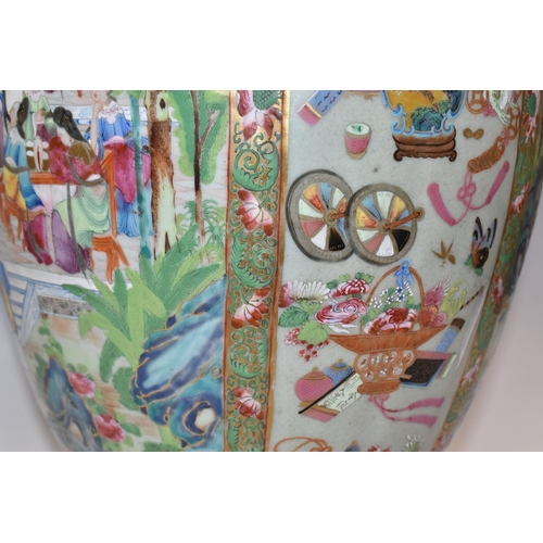 859 - A LARGE NINETEENTH/EARLY TWENTIETH CENTURY CANTON CHINESE 'FAMILLE ROSE' VASE depicting court and co... 