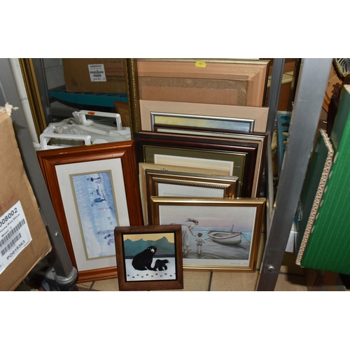 908 - FIVE BOXES AND LOOSE MISCELLANEOUS ITEMS to include two boxes of vintage books to include assorted r... 