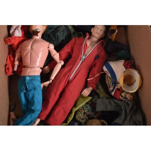 23 - A QUANTITY OF UNBOXED AND ASSORTED PALITOY ACTION MAN FIGURES, CLOTHING AND ACCESSORIES,  damaged fl... 