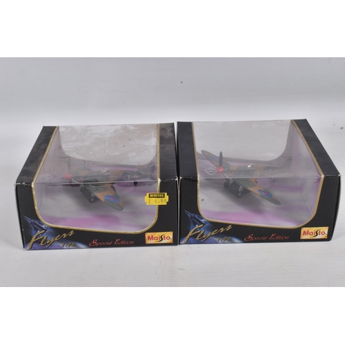 31 - A COLLECTION OF BOXED AIRPLANE MODELS, to include models by Corgi Collection and Aviation Archive, M... 