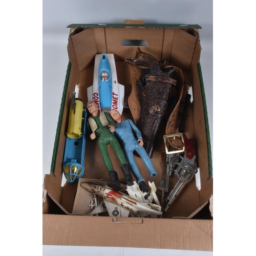 33 - A QUANTITY OF ASSORTED 1960'S TOYS, to include Lone Star 'The Saint' 9mm Automatic Cap Pistol, with ... 