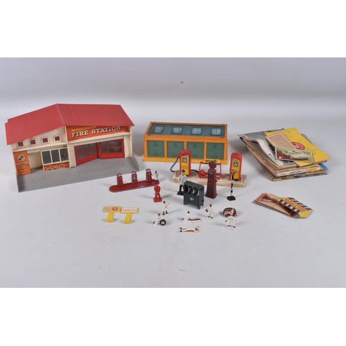 64 - AN UNBOXED MATCHBOX FIRE STATION, No.MF1,  playworn condition, damage to one corner of the roof and ... 