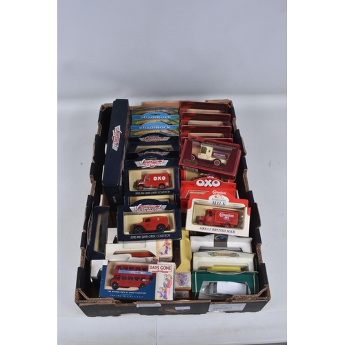 73 - A LARGE QUANTITY OF BOXED DIECAST MODEL VEHICLES,  this collection has models by Oxford DieCast, Lle... 