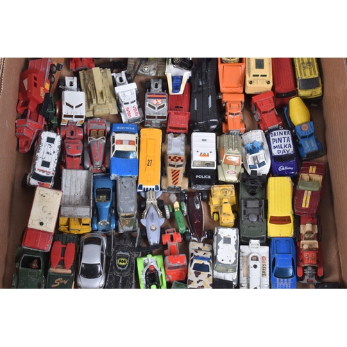 104 - A QUANTITY OF UNBOXED AND ASSORTED PLAYWORN DIECAST & PLASTIC VEHICLES, to include Matchbox, Husky, ... 