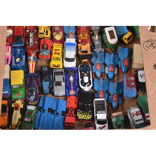 104 - A QUANTITY OF UNBOXED AND ASSORTED PLAYWORN DIECAST & PLASTIC VEHICLES, to include Matchbox, Husky, ... 