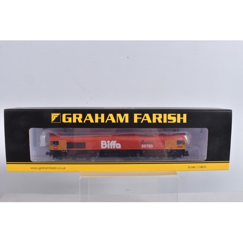 128 - TWO BOXED GRAHAM FARISH BY BACHMANN N GAUGE MODEL RAILCAR, to include a GWR Railcar no. 20 in GWR Ch... 