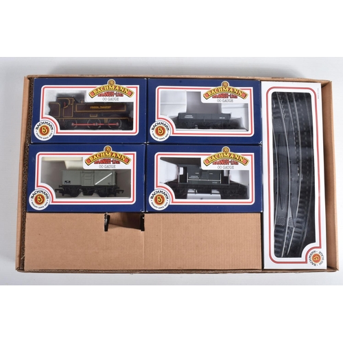 152 - A BOXED BACHMANN OO GAUGE LONDON TRANSPORT FREIGHT SET, No.30-201, comprising class 57XX Pannier Tan... 