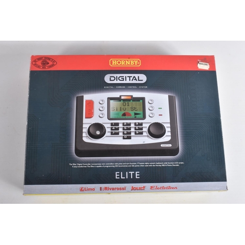 160 - A BOXED HORNBY RAILWAYS ELITE DIGITAL CONTROLLER, No.R8214, not tested but appears complete, in good... 