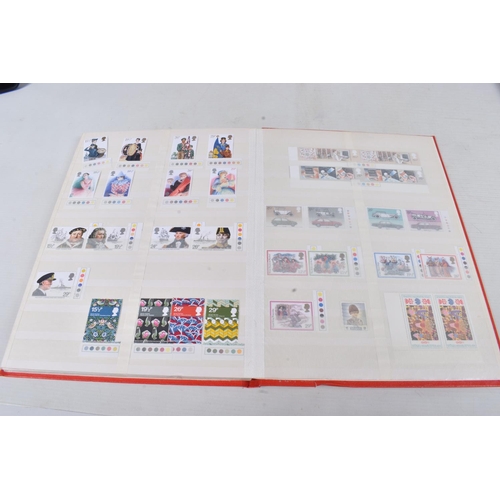 192 - GB COLLECTION IN THREE ALBUMS AND A FEW LOOSE. Main value in GB mnh commemoratives from 1975 to mid ... 