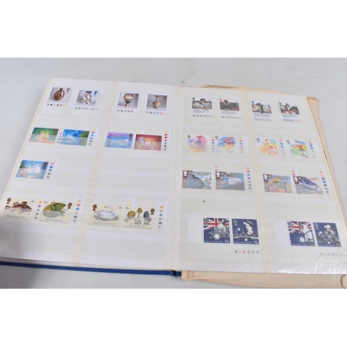 192 - GB COLLECTION IN THREE ALBUMS AND A FEW LOOSE. Main value in GB mnh commemoratives from 1975 to mid ... 