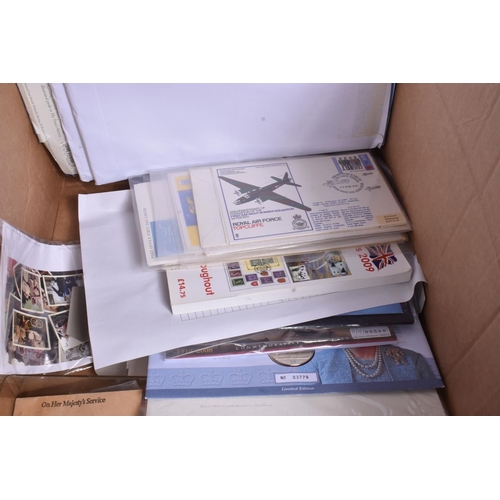 194 - LARGE UNTIDY COLLECTION OF MAINLY GB STAMPS, we note GB FDCs and presentation packs to 2010s with th... 