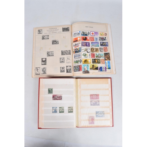 197 - LARGE AND EXTENSIVE COLLECTION OF GB QE2 STAMPS IN ALBUMS AND IN ENVELOPES FROM THE NEW ISSUE SERVIC... 