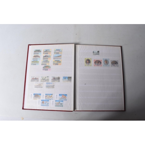 202 - GREAT BRITAIN LARGE SELECTION OF ALL REIGNS, Queen Victoria to Aueen Elizabeth II, a few covers, in ... 