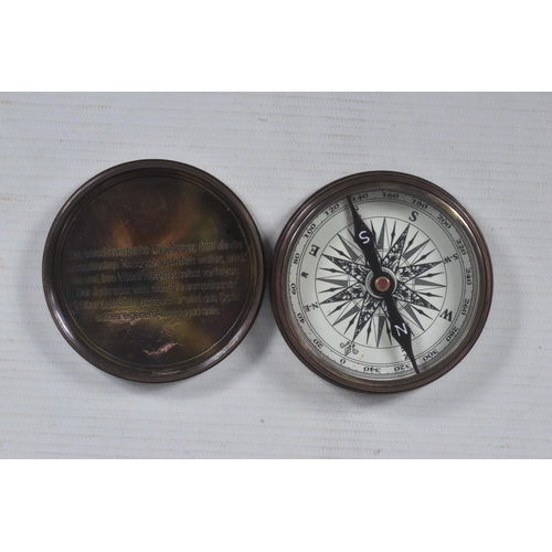 220 - A GERMAN COMMEMORATIVE COMPASS WITH 20TH JULY 1944 DATE ON THE FRONT, it features a lid that screws ... 