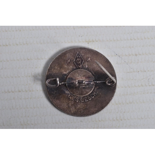 224 - A WWII ERA GERMAN LUFTWAFFE DLB AIRCRAFT SPOTTERS BADGE, this service was transferred to the Luftwaf... 