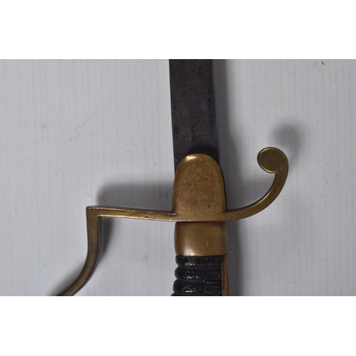 237 - A WWI ERA IMPERIAL GERMANY OFFICERS DOVE HEAD SWORD, this has a single edged fullered blade with dec... 