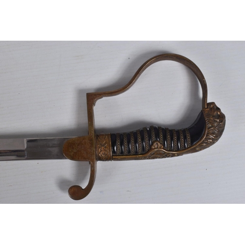 238 - AN IMPERIAL GERMANY LIONS HEAD OFFICERS SABRE, the blade has no etching on it but comes complete wit... 