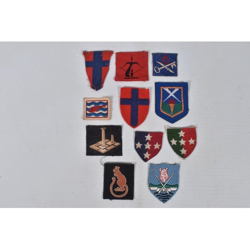 244 - BRITISH ARMY/COMMONWEALTH SHOULDER PATCHES, 23 in numberWW2 period to include, Desert Rats, Western ... 